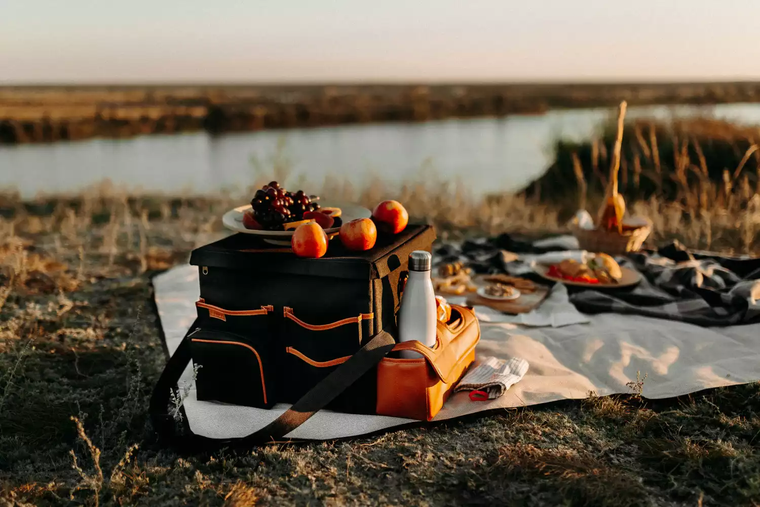 water repellent picnic blanket