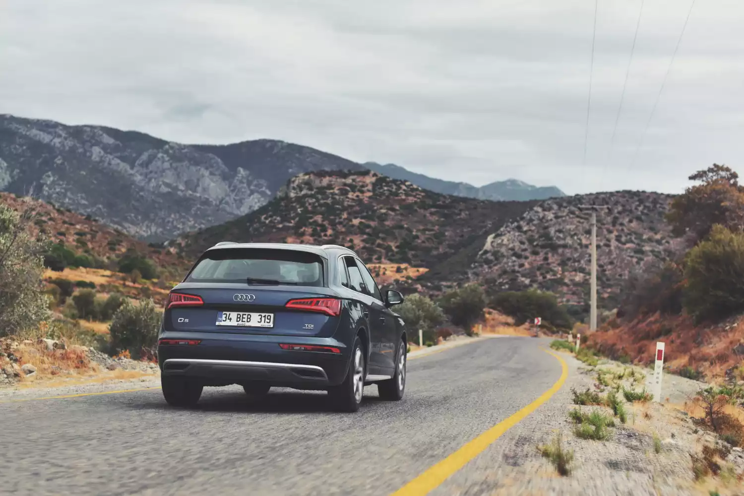 trash bin for Audi Q5